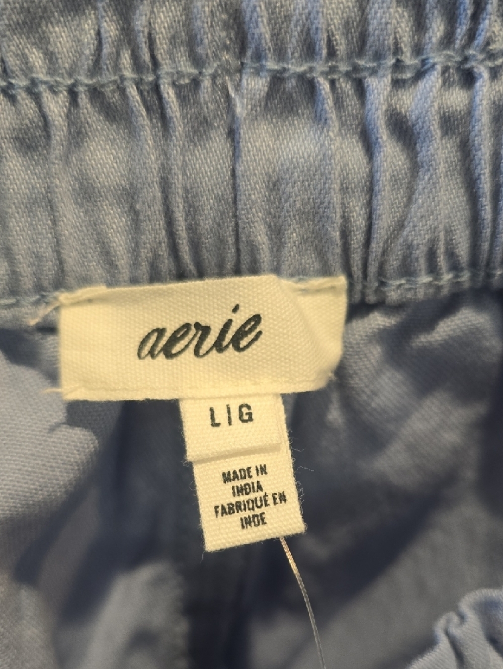 Aerie Light Blue Smocked Waist Shorts, NWT, Large - Picture 3 of 10